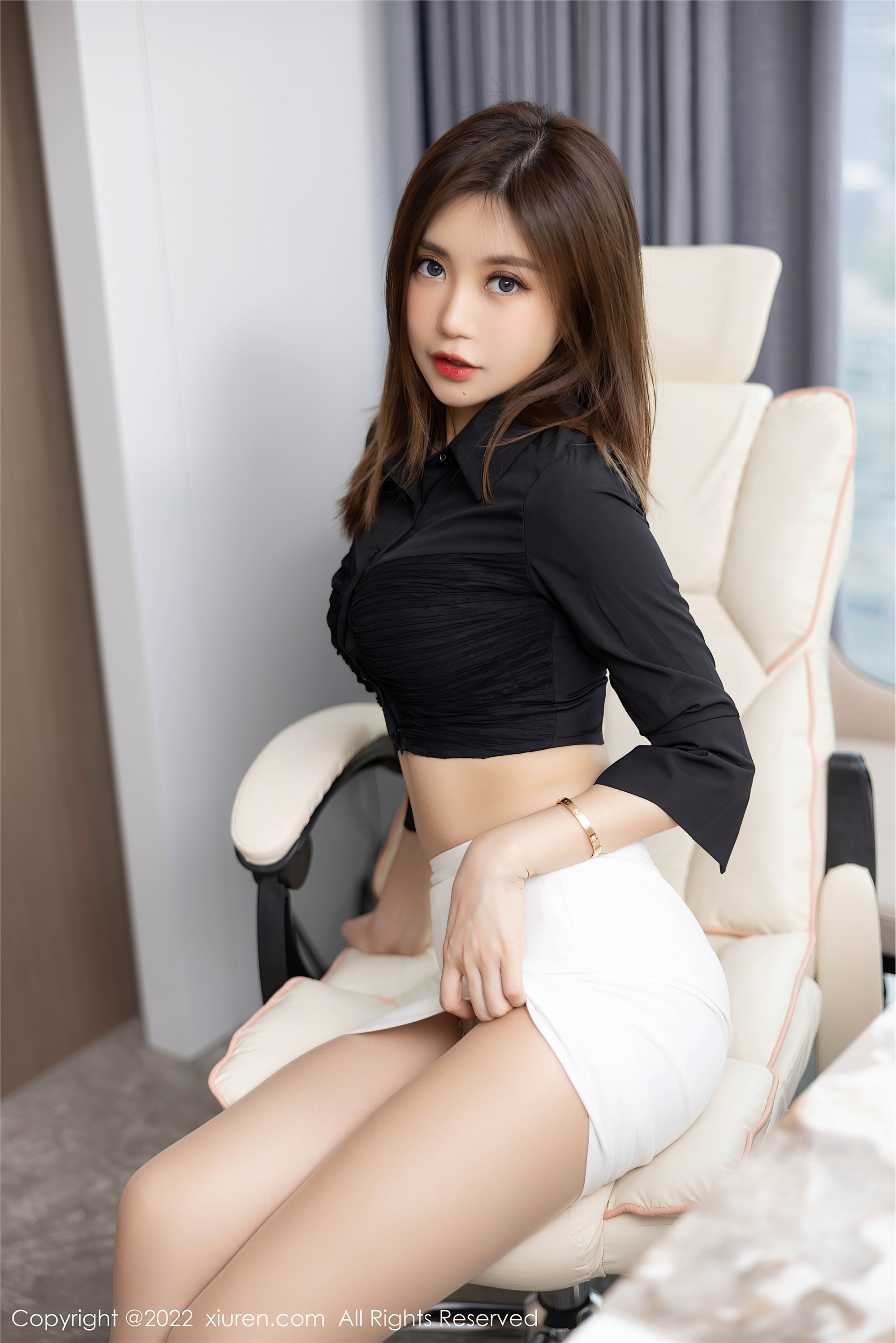 Xiuren秀人网 2022.06.17 NO.5160 绮里嘉ula